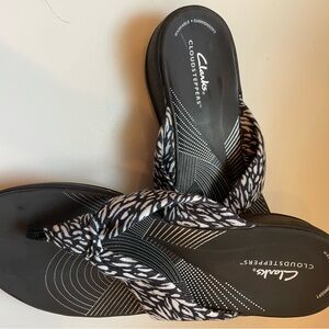 Clark’s woman’s Arla Glison Flip Flop